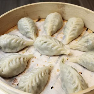 【高記】蘑菇鮮香《薺菜蘑菇蒸餃》(8入)