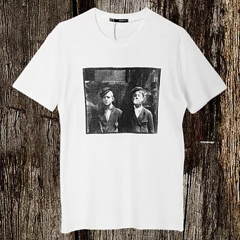 The Path to the Nest of Spiders 蛛巢小徑 / Pin / SIMS白色