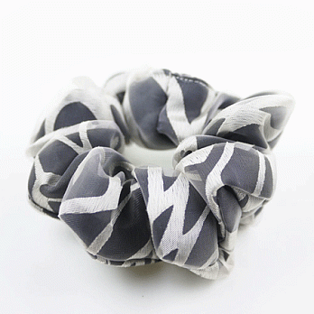 【PinkyPinky Boutique】浪漫套色雪紡大腸髮圈 ( 時尚黑)