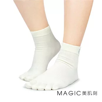 Magic美肌刻-安體潔抗菌五指襪(短)AN-965