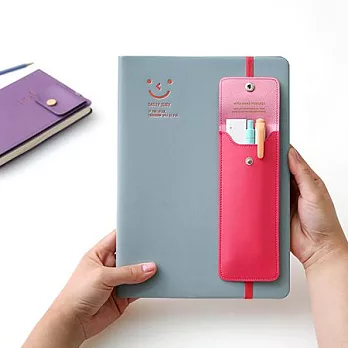 書籤式綁帶皮革筆袋-桃紅