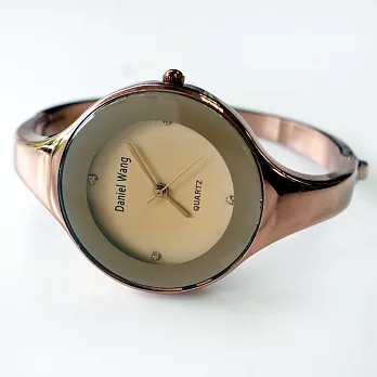 Daniel Wang 339 點鑽數字大錶徑極細手環錶-咖框米面