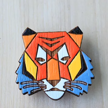 Bang_On_Shop. Bangkok. Wooden.綾鏡虎別針