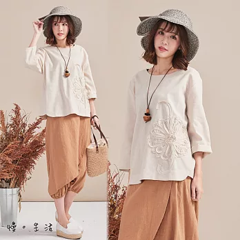 【慢。生活】貼片花朵造型棉麻上衣(2色)-F　FREE杏