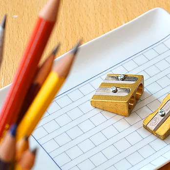 KUM 黃銅方形削筆器－雙孔