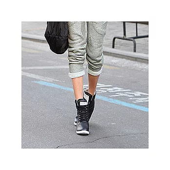 【韓流型館】女孩風內增高筒休閒鞋-I0043B(黑)L-25