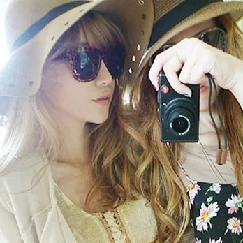 Ejing太陽眼鏡 巴黎花都系列 歐美復古款-男女皆可戴 (EJ1128 CO) #透明琥珀色