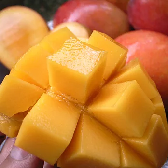 【優鮮配】外銷等級屏東枋山愛文芒果5斤(8-10顆)x2組