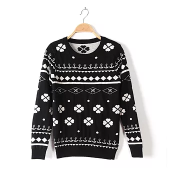 EOWYN。三葉草加厚圓領長款套頭修身針織衫(預購)黑色