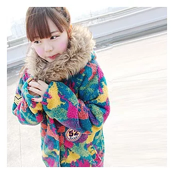 EOWYN。迷彩色連帽羊羔毛毛絨寬鬆原宿棉服厚暖大衣外套(預購)單一色