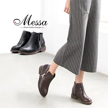 【Messa米莎專櫃女鞋】簡約V口剪裁側邊經典拉鍊低跟短靴35黑色