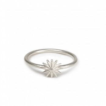 Dogeared 光芒星星銀色戒指 成就非凡 Starburst5戒圍