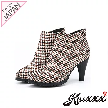 【KissXXX】經典千鳥格紋美腿顯瘦效果高跟短靴35卡其