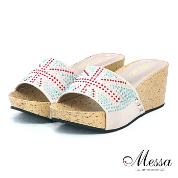 【Messa米莎】(MIT) 英倫氣息亮彩水鑽楔型厚底拖鞋39米色