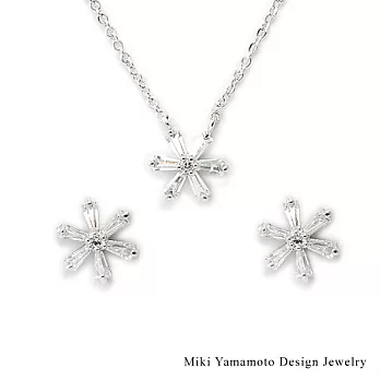 【山本美樹】瑪格麗特 白色小花奧地利水晶項鍊針式耳環套組(銀色)