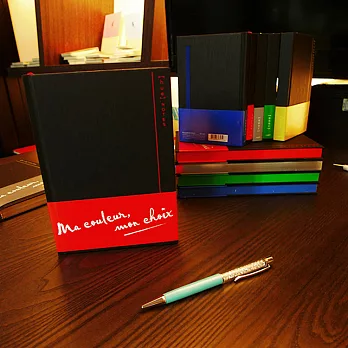 《Conifer》【hue】32K橫線筆記紅