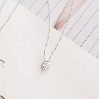 Sandra珊卓拉-幸福咖啡豆鎖骨鍊霧銀色