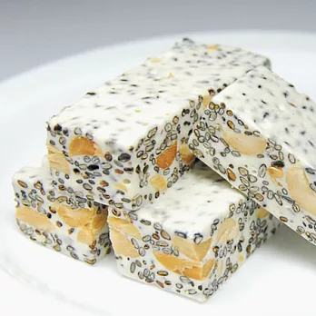 《糖蜜》芝麻花生牛軋糖300g