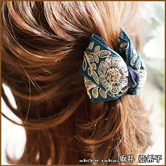 『坂井.亞希子』輕奢優雅法式復古宮廷風華手工刺繡花朵造型髮抓夾 ─復古綠