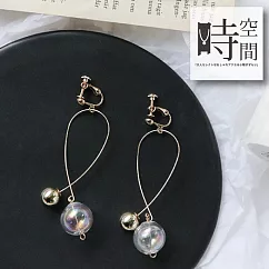 『時空間』陽光下的泡沫雙珠交叉耳環 ─耳夾款