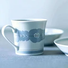 【日本Aito製作所】美濃燒|Blossom藍花 陶瓷馬克杯320ml ‧ 灰