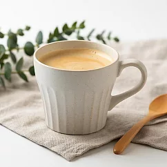 【日本Minoru】Pick素釉 陶瓷馬克杯290ml ‧ 白