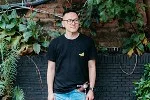 從鬼地方破穿地獄門──專訪陳思宏《社頭三姐妹》