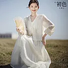 【初色】純色盤扣V領長袖襯衫 古典刺繡高腰顯瘦無袖吊帶連衣裙洋裝─白色共2款─33811(M─XL可選) M 白色上衣