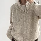 【衣途】寬鬆高領針織毛衣外套(KDCQ-B042) FREE 燕麥