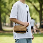 【HandStyle】側背包 戶外騎行機能快取黑白繩摺疊水瓶側背包(81105) _卡其