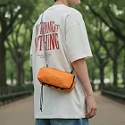 【HandStyle】側背包 戶外騎行機能快取灰白繩摺疊水瓶側背包(29100) _橘色