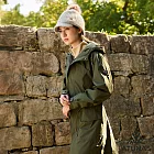 【ATUNAS 歐都納】女款都會GORE-TEX 2L防水透氣+保暖羽絨中長版大衣二件式外套A2GT2517W- M 軍綠