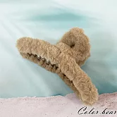 【卡樂熊】暖暖毛絨交叉造型抓夾(六色)- 深棕色