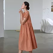 旅途原品_自然醒_原創設計純棉碎褶連衣裙 M/L/XL　L橘粉色