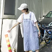 【良池】大口袋過膝牛仔背帶裙    FREE藍