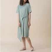 【e.life 質感衣著】萌芽｜素色設計感短袖洋裝 120011119M綠