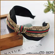 『坂井．亞希子』懷舊風直條菱格紋緞帶打結髮箍 -卡其色