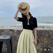 【Jilli~ko】雲母貝大扣造型針織上衣 4700　FREE黑色