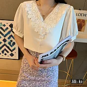 【Jilli~ko】V領蕾絲甜美氣質雪紡衫 M/L 659 M白色