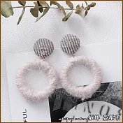 『坂井．亞希子』925銀針冬季感溫暖絨毛圓圈耳環 -灰色