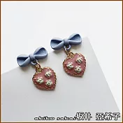 『坂井．亞希子』愛心蝴蝶結小巧精緻可愛造型耳環 -單一款式