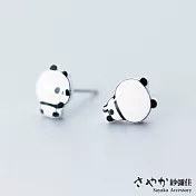 【Sayaka紗彌佳】925純銀超萌慵懶熊貓造型不對稱耳環  -單一款式