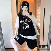 【Jilli~ko】兩件套夏季新款時尚短袖T恤寬鬆五分短褲休閒運動服套裝 J8768　 FREE 黑色