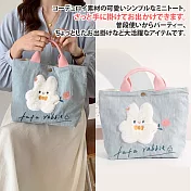 【Sayaka紗彌佳】日本熱銷精緻刺繡小兔造型燈心絨撞色手提袋 -蝴蝶結兔(灰藍款)