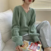【MsMore】 寬鬆學生秋季V領短款麻花針織衫長袖毛衣上衣 # 114141 FREE 綠色