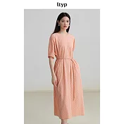 ltyp旅途原品 立體皺感小格肌理優雅休閒連衣裙 M L XL  M 西柚粉