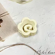 【卡樂熊】韓版鏤空玫瑰造型抓夾/髮夾(三色)- 米白