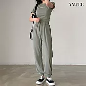 【AMIEE】率性修身運動風2件套裝(3色/M-2XL/KDAY-515) L 綠色