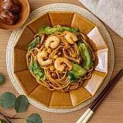 【日本Minoru】Rinka高雅花形 陶瓷淺盤20cm ‧ 桑茶棕