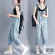 【初色】大碼寬鬆顯瘦大口袋設計吊帶牛仔褲-淺藍色-32822(M-2XL可選) M 淺藍色